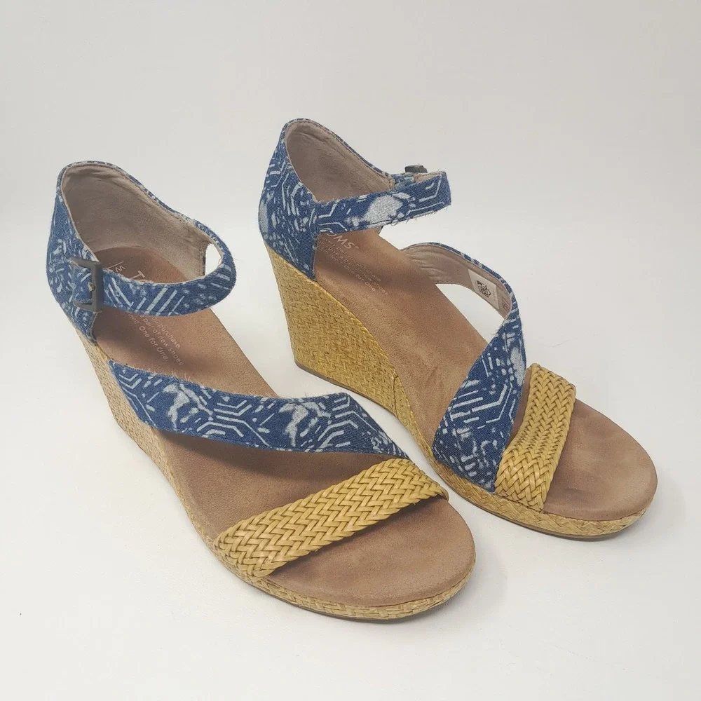 TOMS Clarissa Wedge Sandals Blue Batik Indigo Woven Platform Strappy Womens 8.5